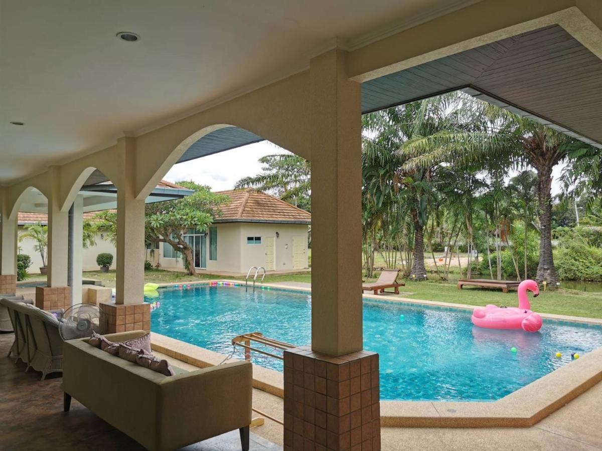 Px Pool Villa Pattaya Nong Prue Exterior photo