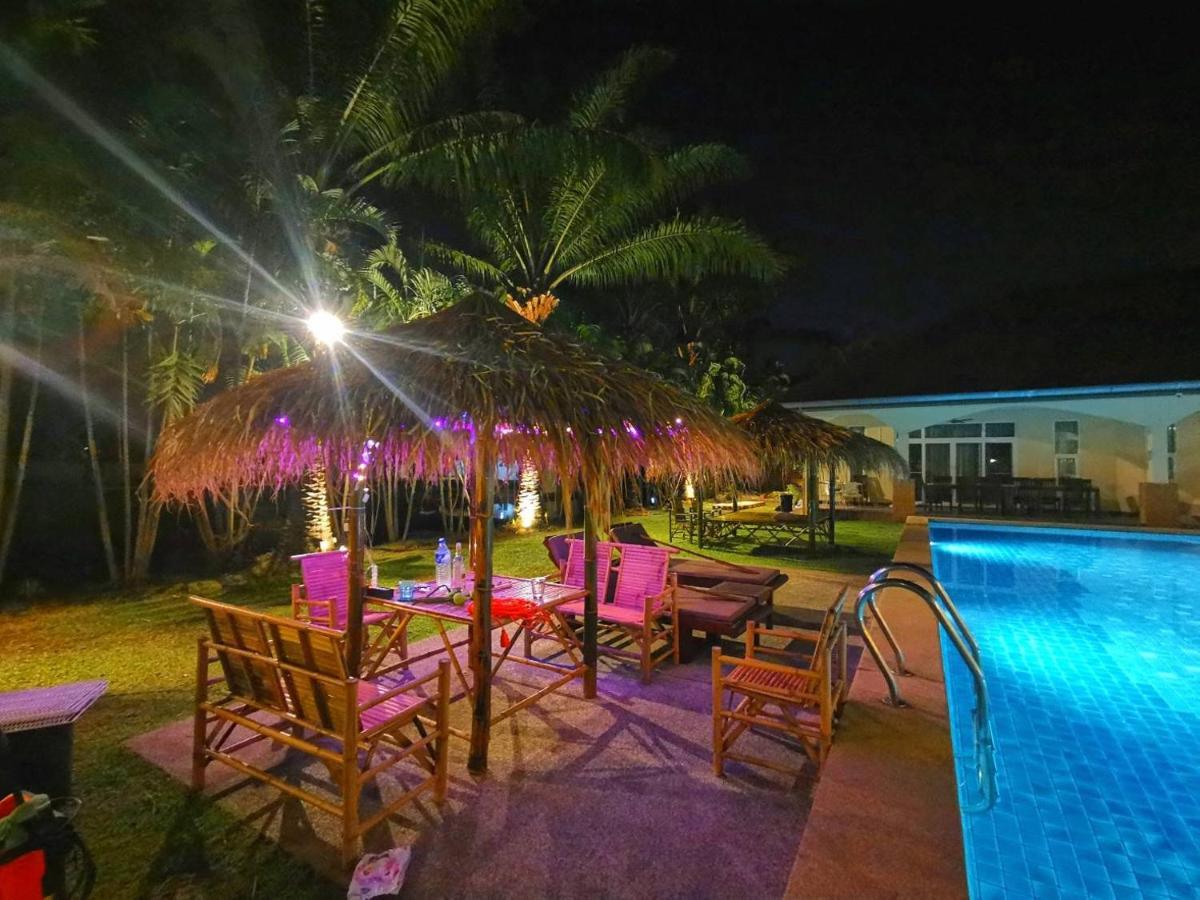 Px Pool Villa Pattaya Nong Prue Exterior photo